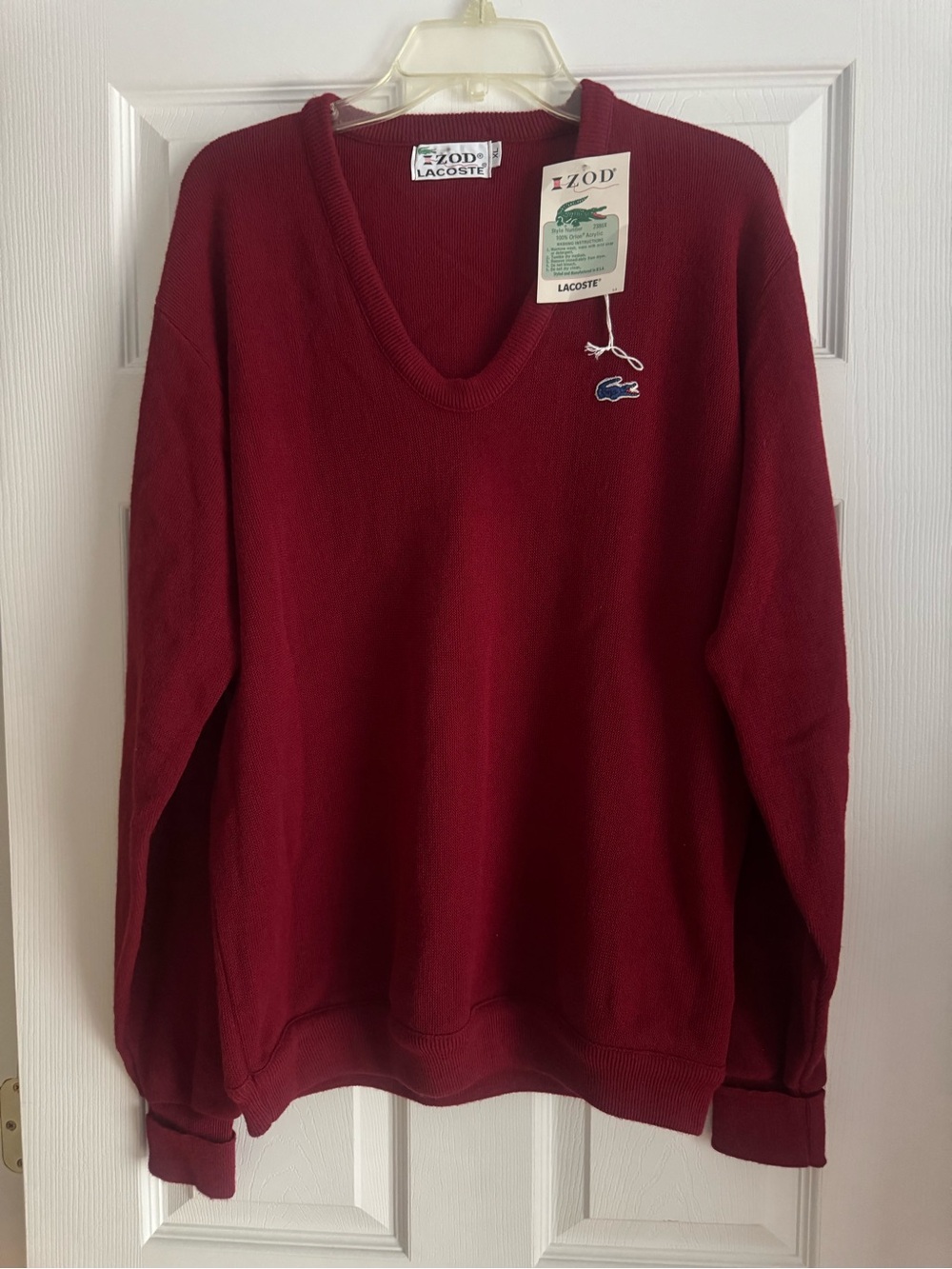 VTG 70’s NWT Izod Lacoste Men's V-Neck Sweater in Rich Burgundy